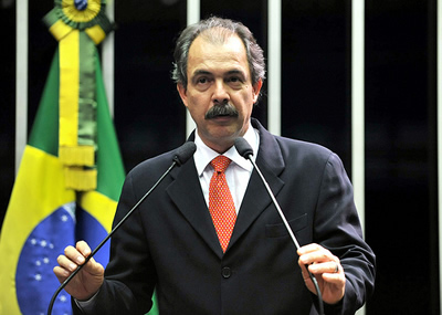 Mercadante, já em seu mandato como Senador da República