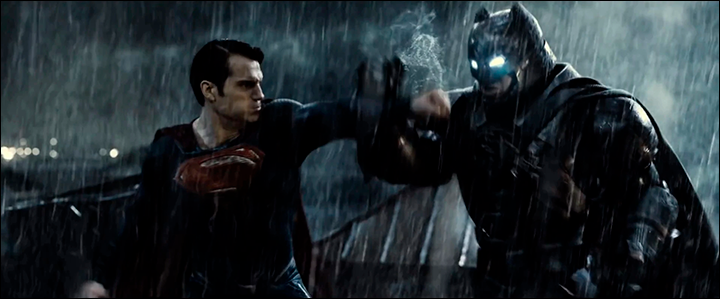 Bruce acha que todo o poder de Superman pode ser perigoso