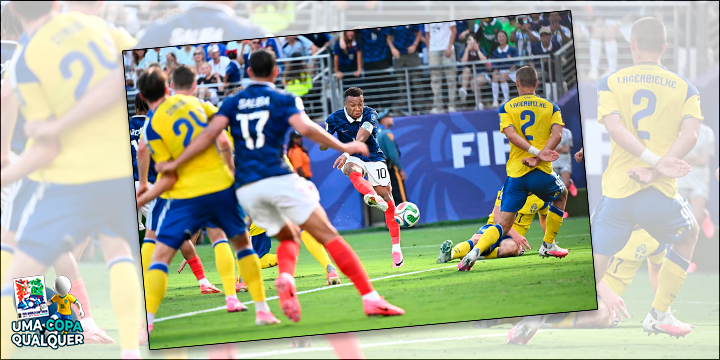 Mbappé marca o primeiro do seus gols contra a Suécia - Foto: Jewel Samad/AFP